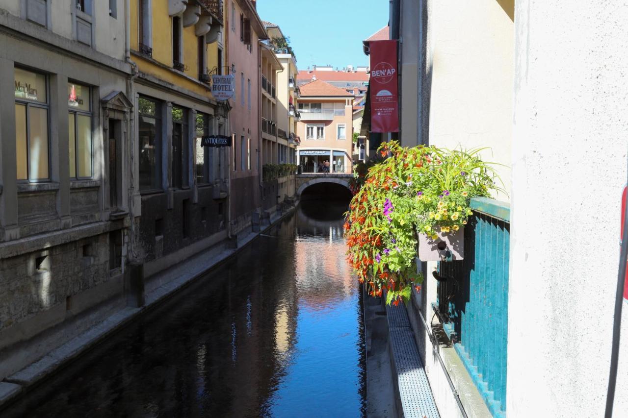 Royalement Bien ! Hyper-Centre - Wifi - Netflix - Disney Plus Annecy Exterior foto